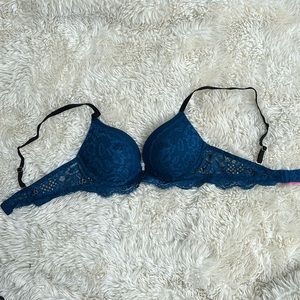34A La senza bra padded push up!💙